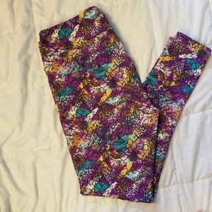 LuLaroe Leggings tall and curvy